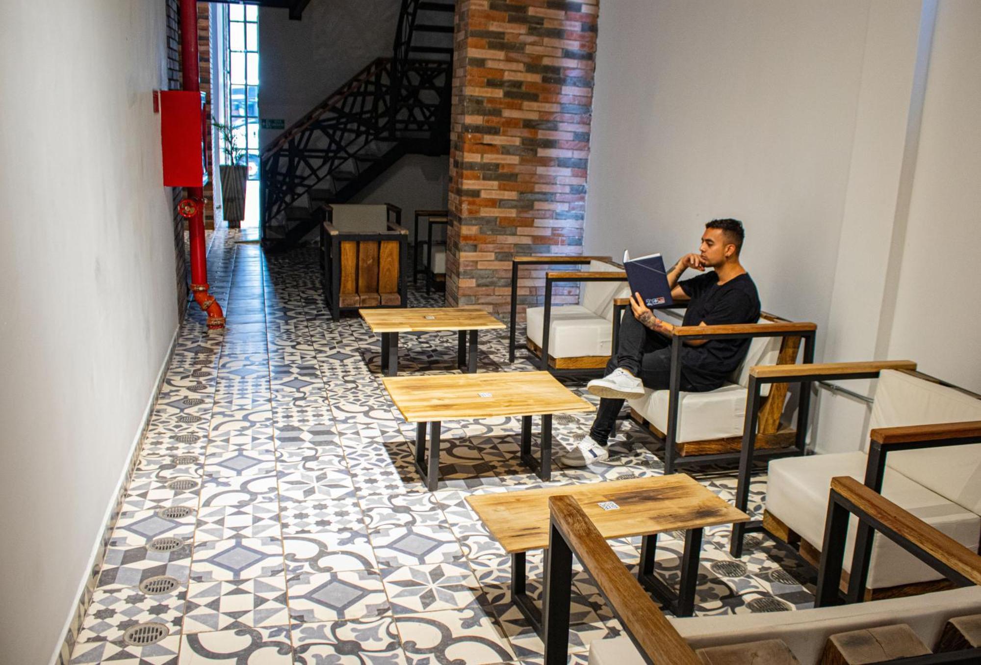 Apartahotel 麦德林 外观 照片